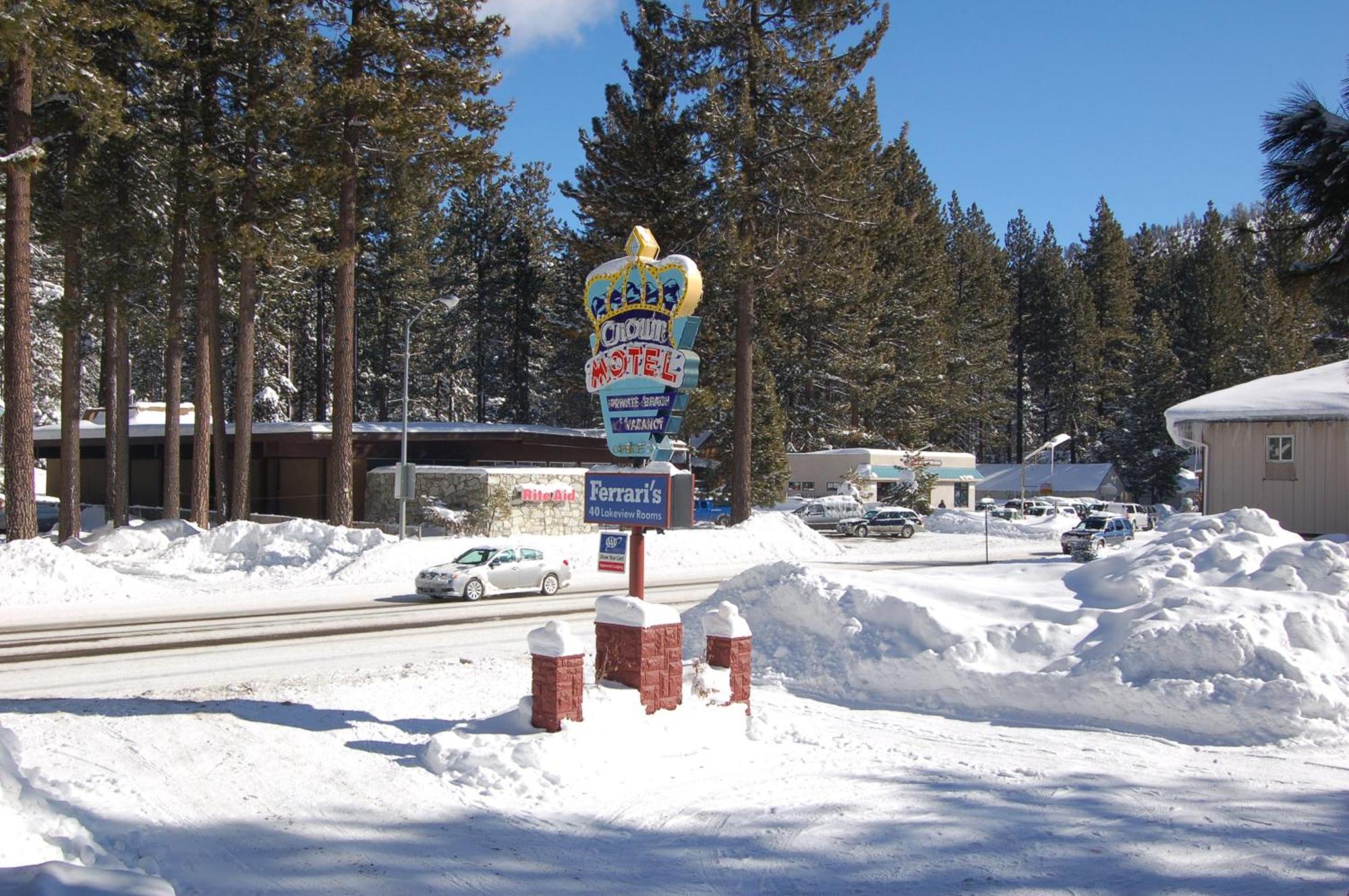 קינגס ביץ' Crown Motel מראה חיצוני תמונה